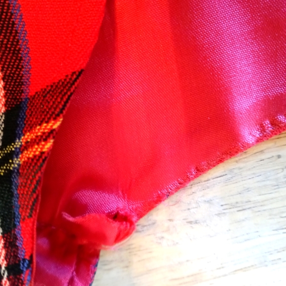 100% Wool Highland Home Ind. - Picture 14 of 16